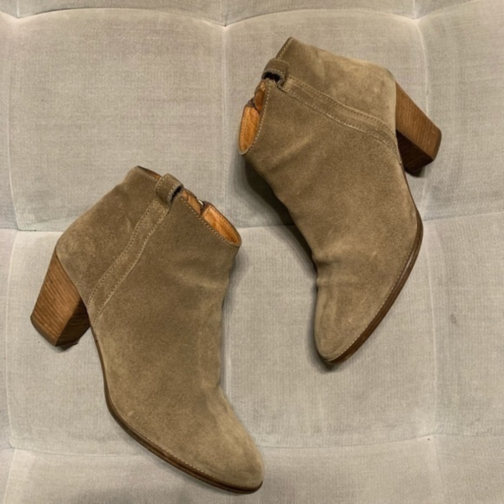 Madewell Taupe Suede Ankle Booties